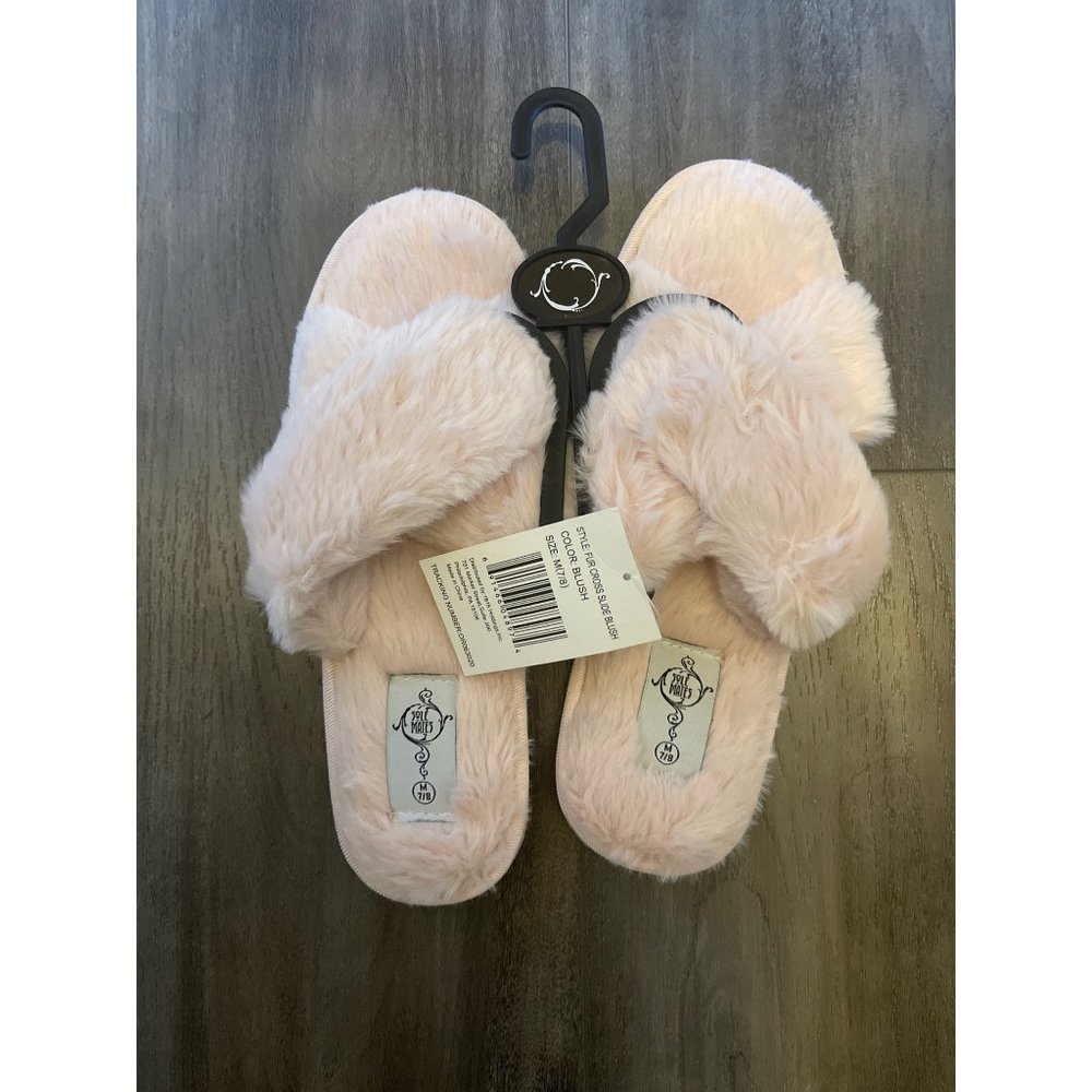 Soul Mates slippers furry plush shoes size 7/8 blush pink NEW